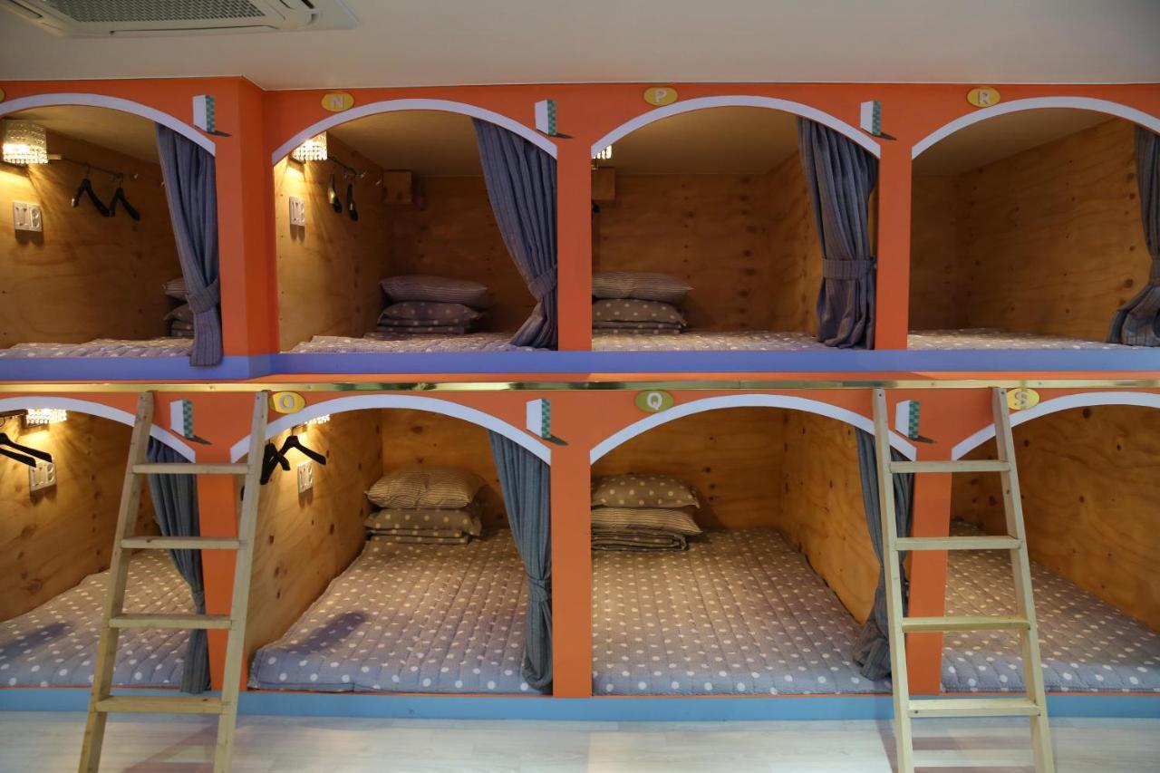 Coco Capsule Guesthouse Ciudad Metropolitana de Ciudad Metropolitana de Busan Exterior foto